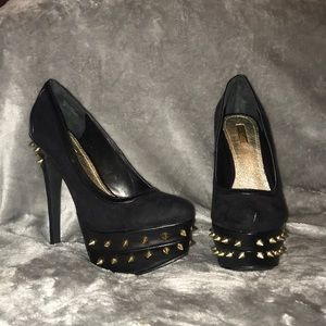 Wild diva black gold spiked platform pump heels